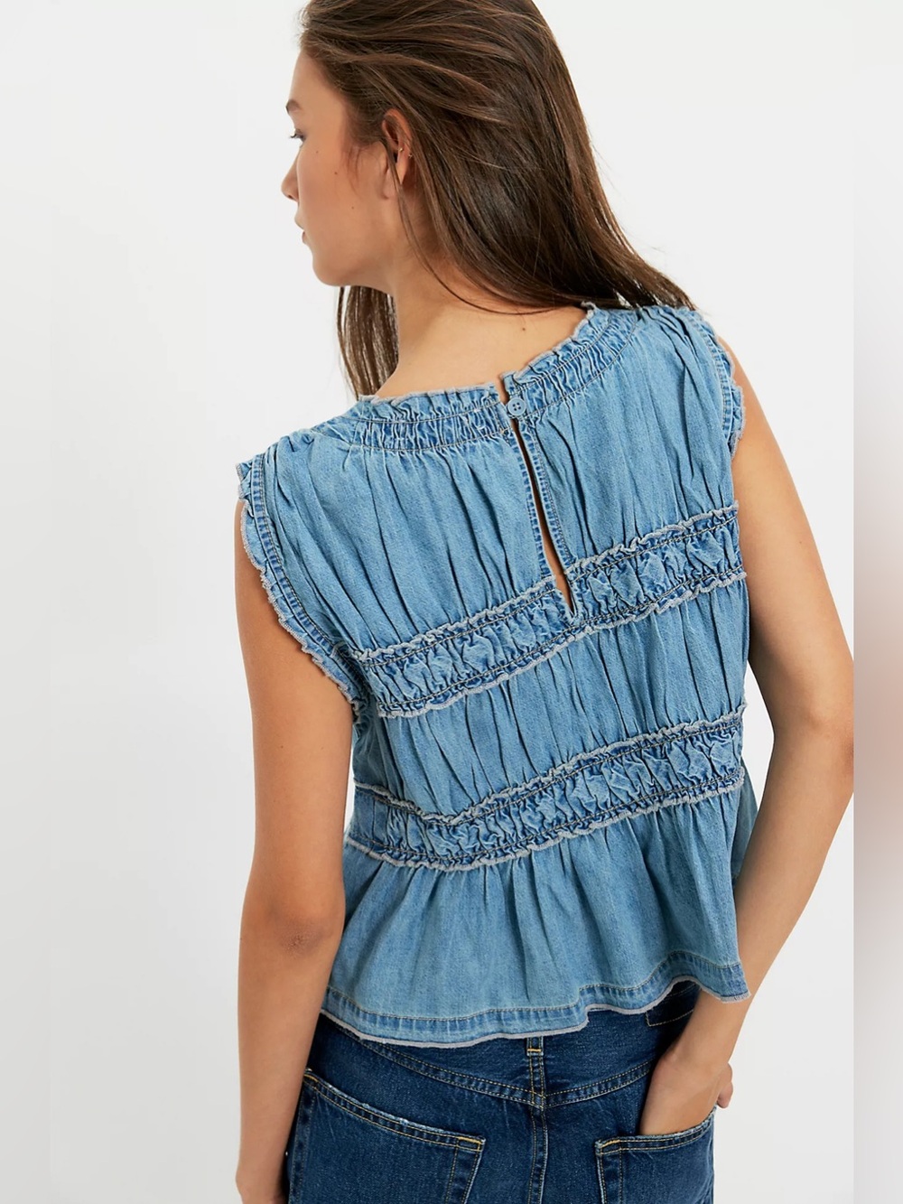 NWT Free People Mia Shirred Denim Top - Picture 2 of 3